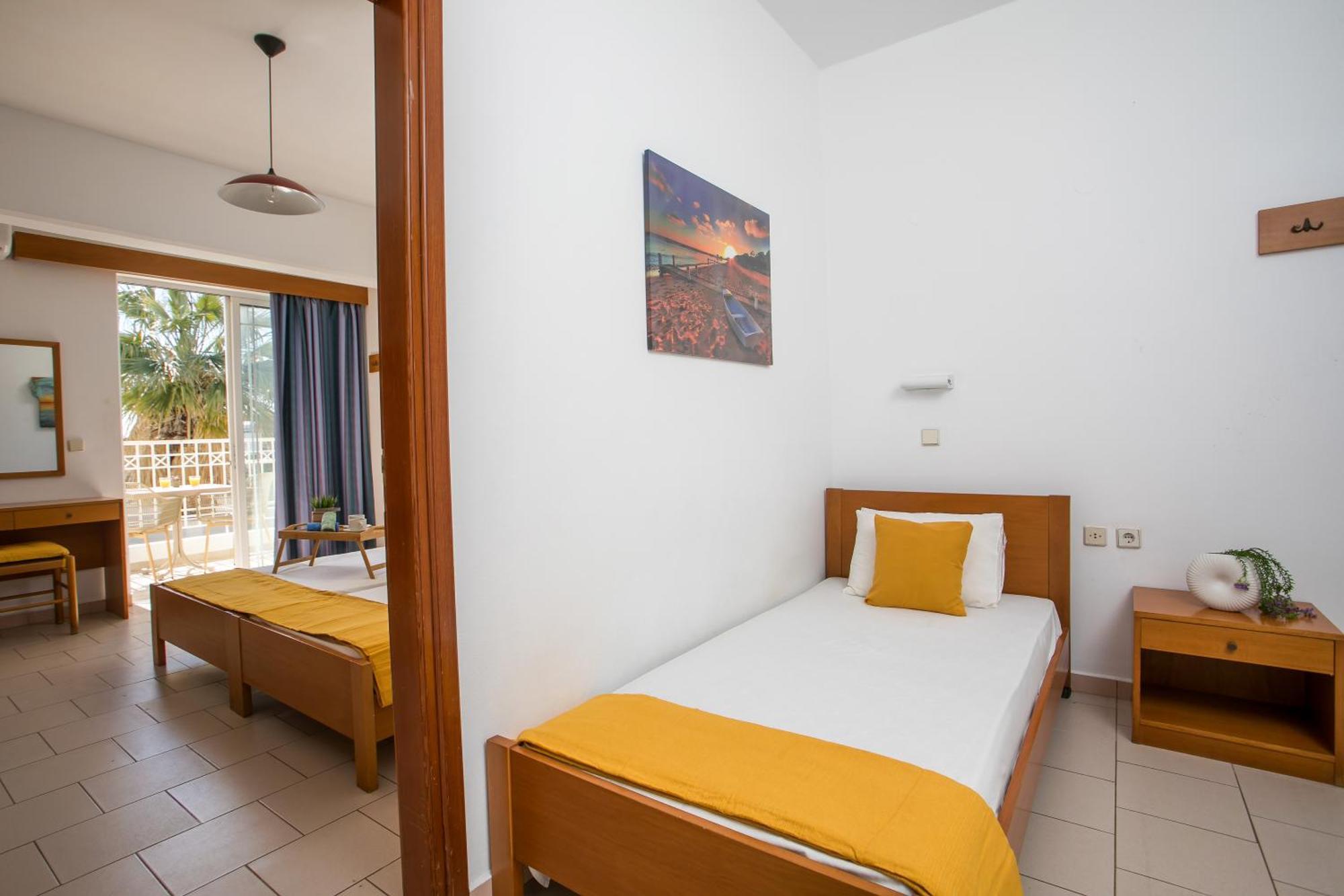 Lardos Sun View Apartments 外观 照片